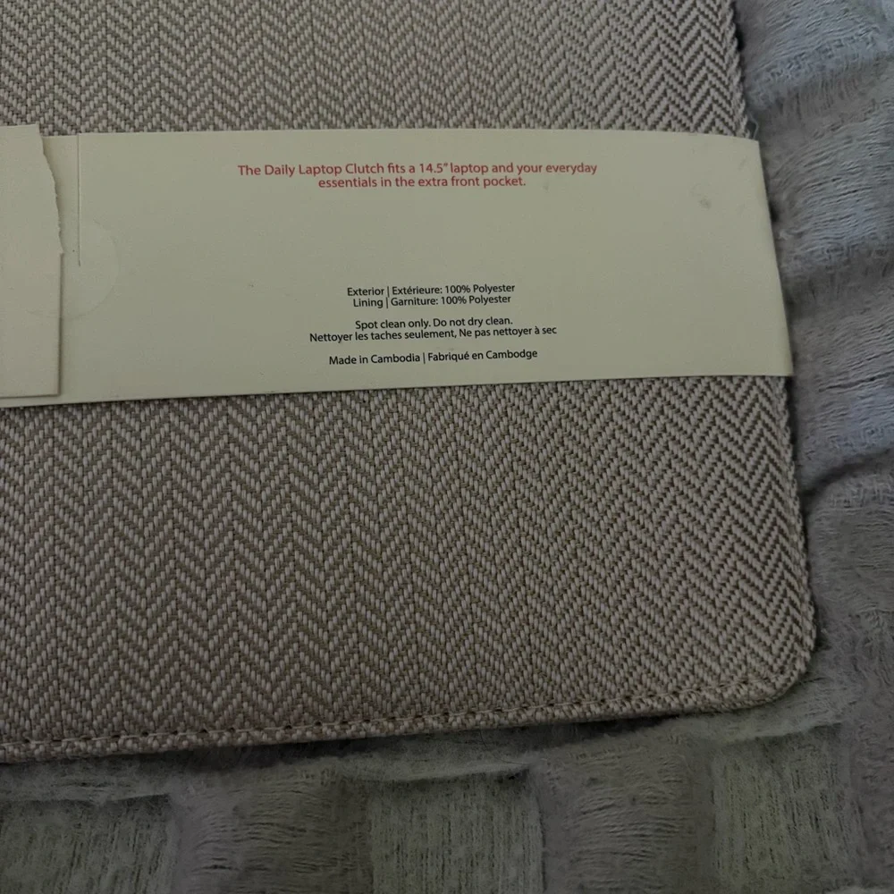 NWT Lindsay Albanese LIMITED EDITION DAILY LAPTOP CLUTCH SLEEVE HERRINGBONE